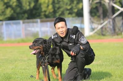 警花与警犬经典台词